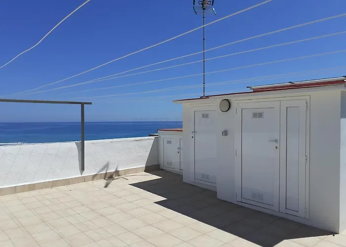Dins Mar Apto. 2 Apartment *
